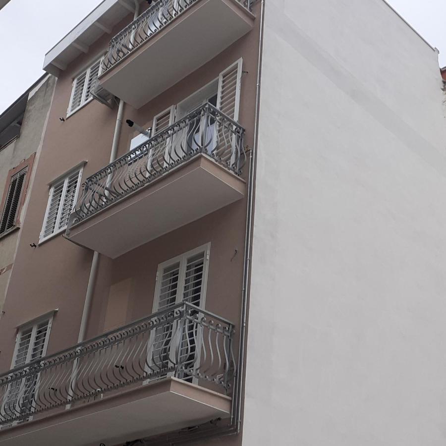 Aparthotel Palazzo Galante Margherita Di Savoia Esterno foto